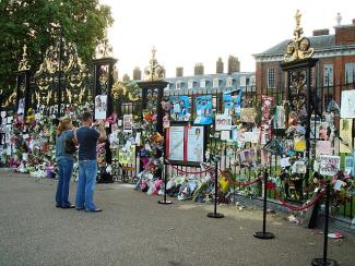 Kensington Palace. During the remembrance for Princess Diana hundreds of people placed flowers and notes on the gates of the Palace.
